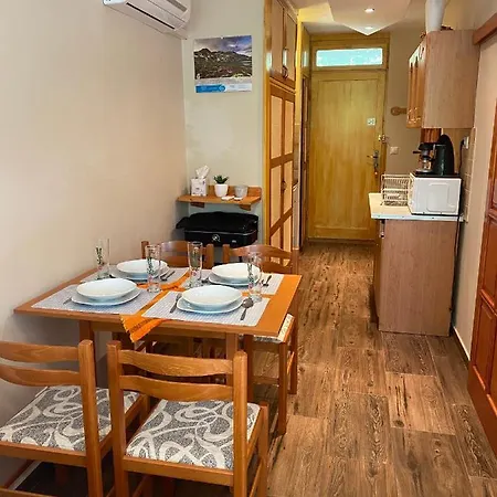 公寓 Dora Apartman