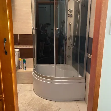 公寓 Dora Apartman 巴拉顿菲赖德